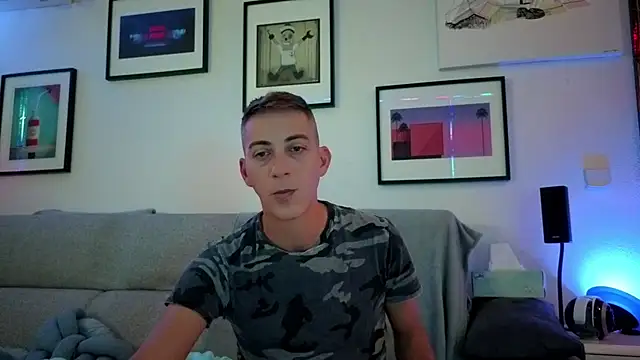 1Hugo1 Chat XXX live