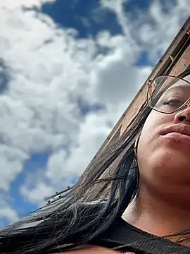 แชท XXX สดของ Outdoors-Mia_Khalifa