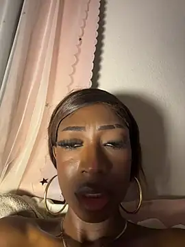 Nina_VelvetaのライブXXXチャット