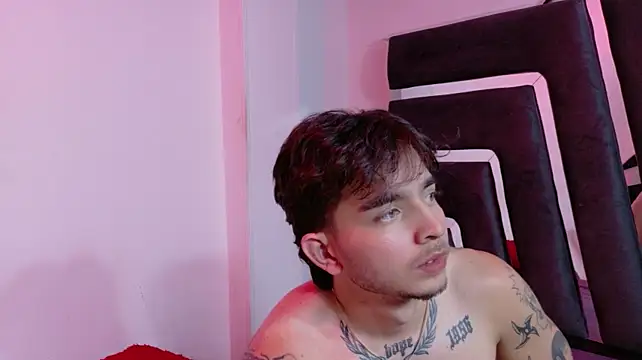 Chat XXX ao vivo de AliceandMax