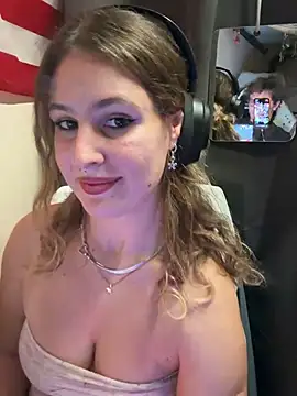 Živý XXX chat LillyFlowerson
