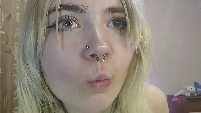 Živý XXX chat Hot_Iris