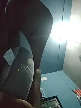 yourplayboy22 XXX чат на живо