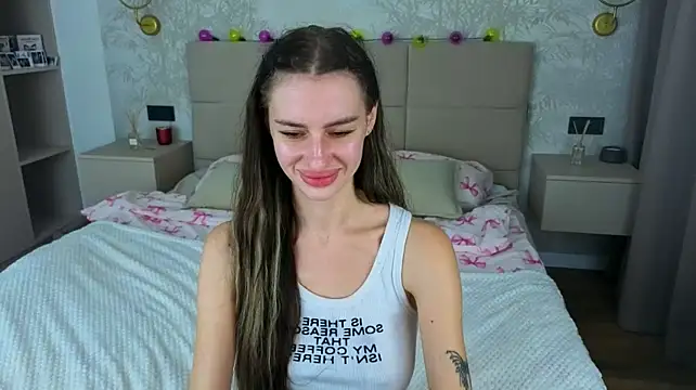 Snow_WhiteeeX Adlı Modelin Canlı XXX Sohbeti
