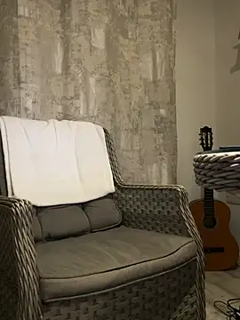 Michel_huge 라이브 XXX 채팅