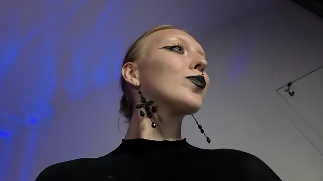 XXX chat uživo modela Martha_Hoffman