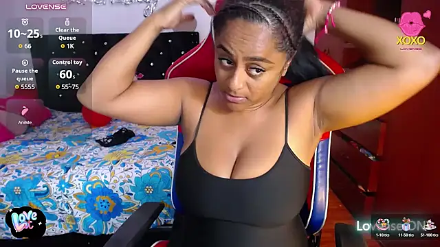XXX chat uživo modela BellaKarla