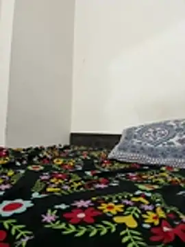 Ruhi_vibes' Live XXX Chat