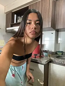 Romie_rous 라이브 XXX 채팅