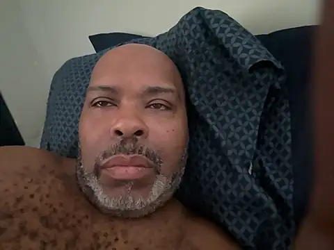 ChiRaqb8's Live XXX Chat