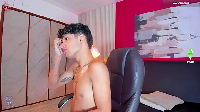 Chatroom XXX en direct de Naughty_BoyW