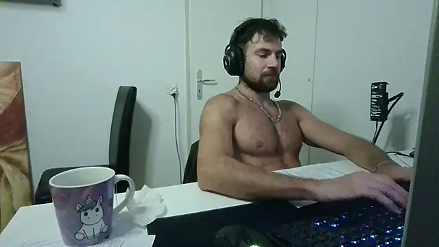 XXX chat uživo modela alpha-hunk