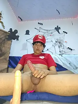 TonnyBottom 라이브 XXX 채팅