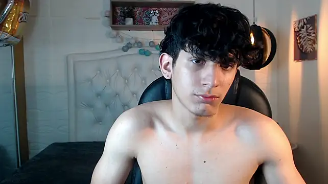 billy_wild Adlı Modelin Canlı XXX Sohbeti