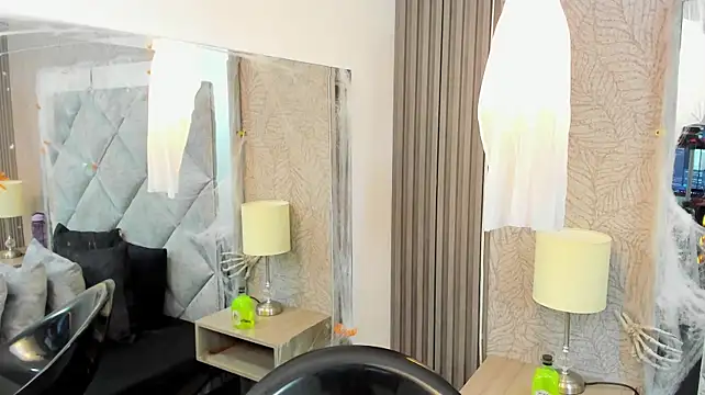 Chat XXX ao vivo de EllenJordan__