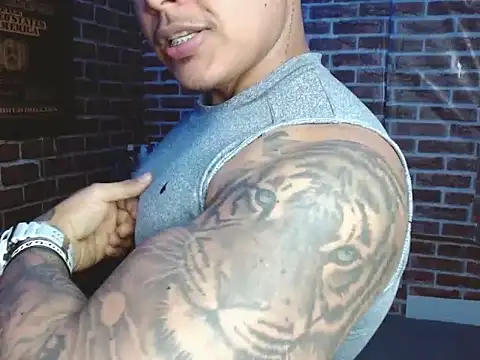 jordan_bigcock_ – Live XXX-chat