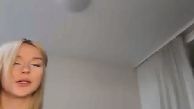 Real_anna: απευθείας συνομιλία ΧΧΧ
