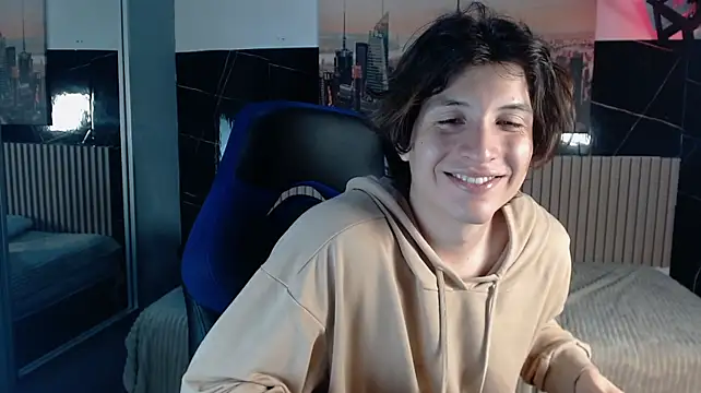 Marcoviolet's Live XXX Chat