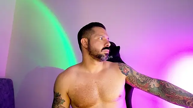 Chat +18 de Pierre_Vidal ao vivo