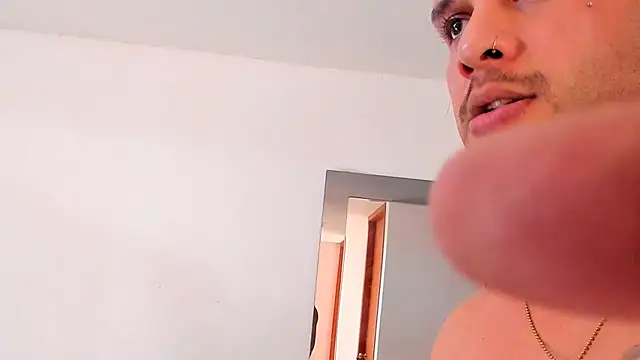Czat XXX na żywo – MarckMathews