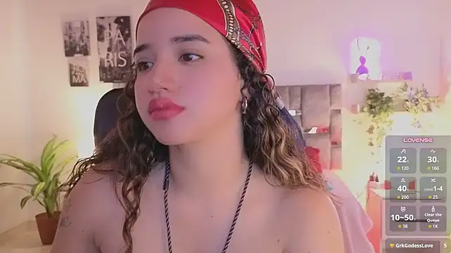 Chat +18 de emilyrouxe ao vivo