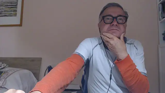 YOU6me's Live XXX Chat