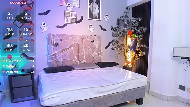 miaakittyy Adlı Modelin Canlı XXX Sohbeti