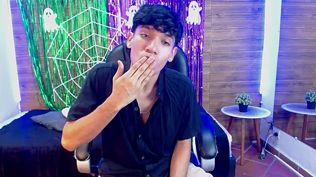 Chat +18 de Jake_Falcon ao vivo