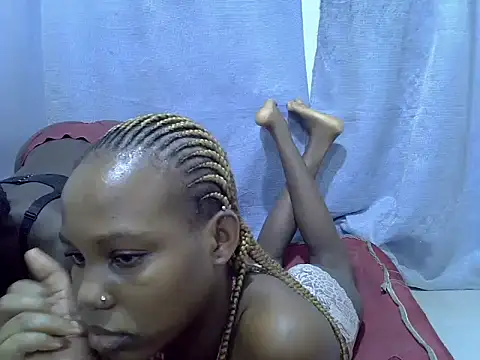 miss_brown_gal's Live XXX Chat