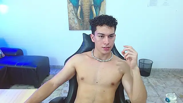 Chat +18 de ryan_cum18 ao vivo