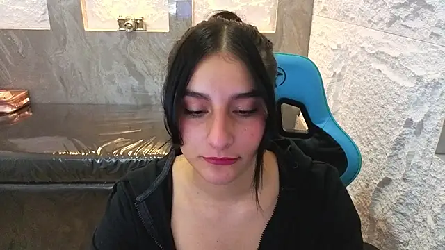 nyx_kitty_a's Live XXX Chat