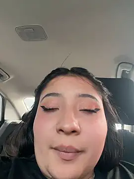 Emma_monserrat 现场XXX聊天