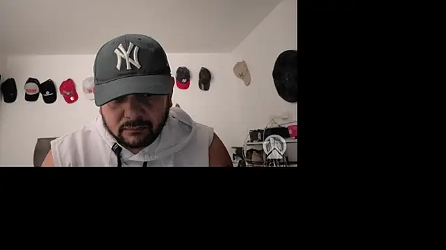 tomtime1 Live XXX-chat