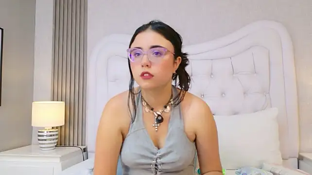 Chat +18 de ScarlettPetrova ao vivo