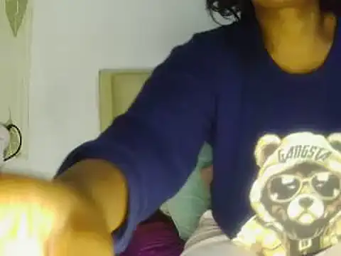 RealQueenOfSouth Adlı Modelin Canlı XXX Sohbeti