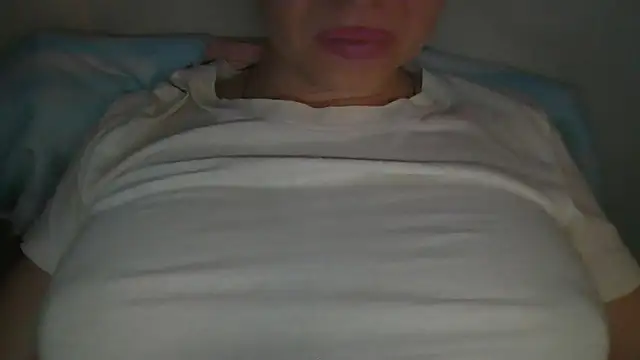 Stefanie_Margo – Naživo XXX chat