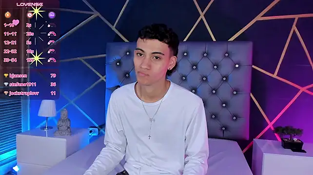 Czat XXX na żywo – Trevor_Spencer