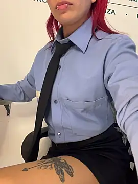 צ'אט XXX בשידור חי של Zakura_66