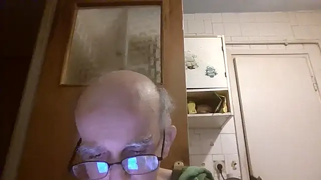 mariusica1@xh Live XXX-Chat