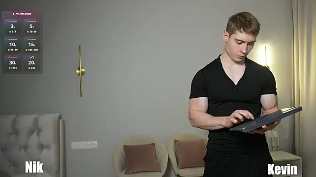 Chat +18 de Nik_Sharp ao vivo