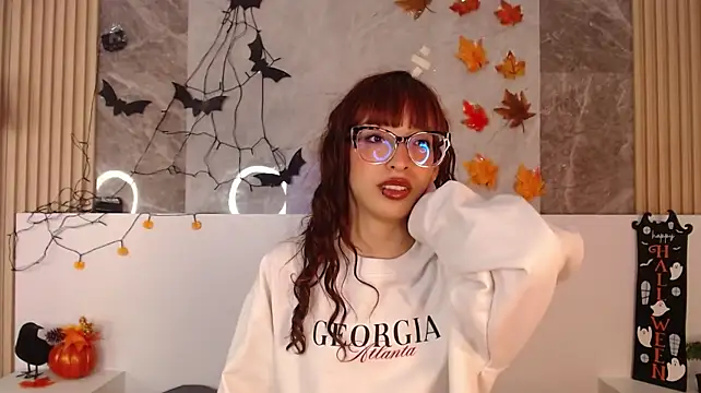 EmiliaBell_のライブXXXチャット