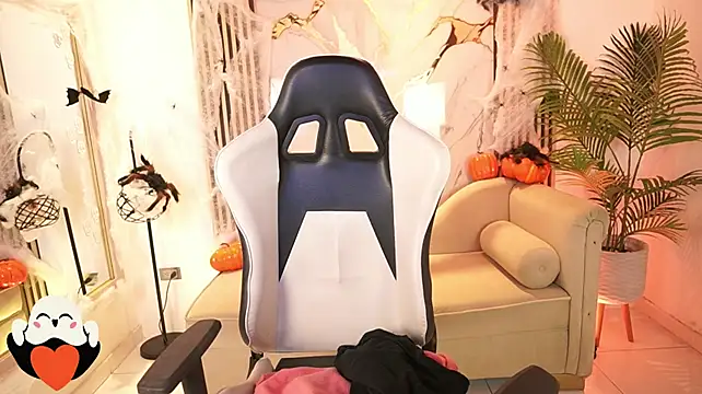 Chat +18 de KataJenner ao vivo