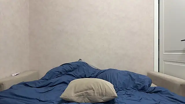 DuoSilk Adlı Modelin Canlı XXX Sohbeti