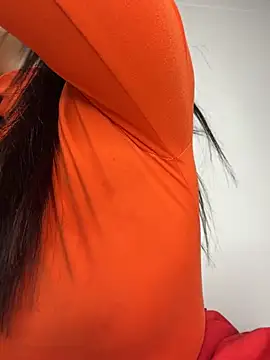 ArieliciousXXX Chat XXX in diretta