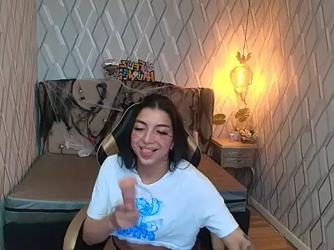 MichelleStarX élő XXX-chatje