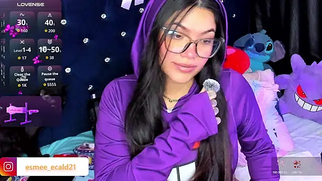 EsmeCaldwel Adlı Modelin Canlı XXX Sohbeti