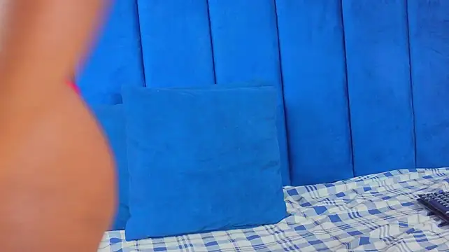 ALESSIAMONROE_CR – Naživo XXX chat