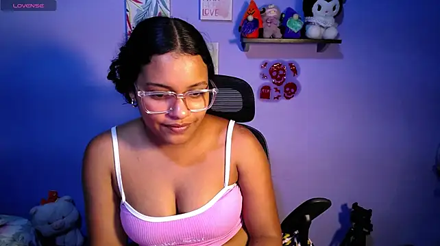 chleo_rosse's Live XXX Chat