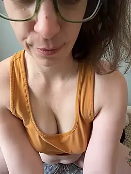 CreamedKitten XXX чат на живо