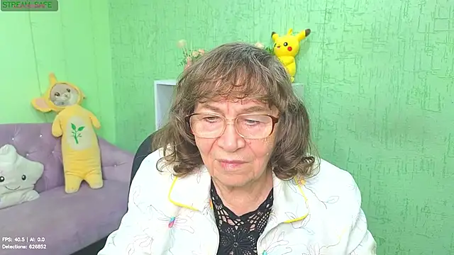 Betty_Brick: απευθείας συνομιλία ΧΧΧ
